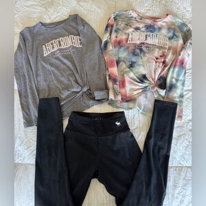 Abercrombie and Fitch tshirts and black legging 9/10